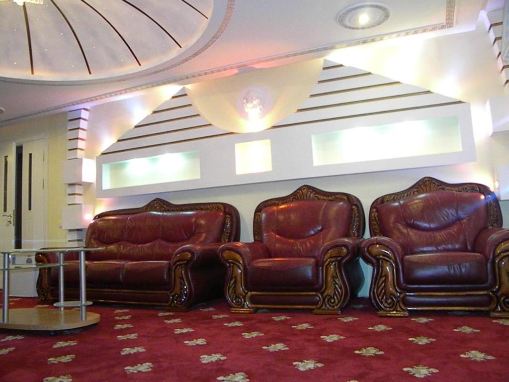 Gloria Mini-Hotel 基希讷乌 外观 照片
