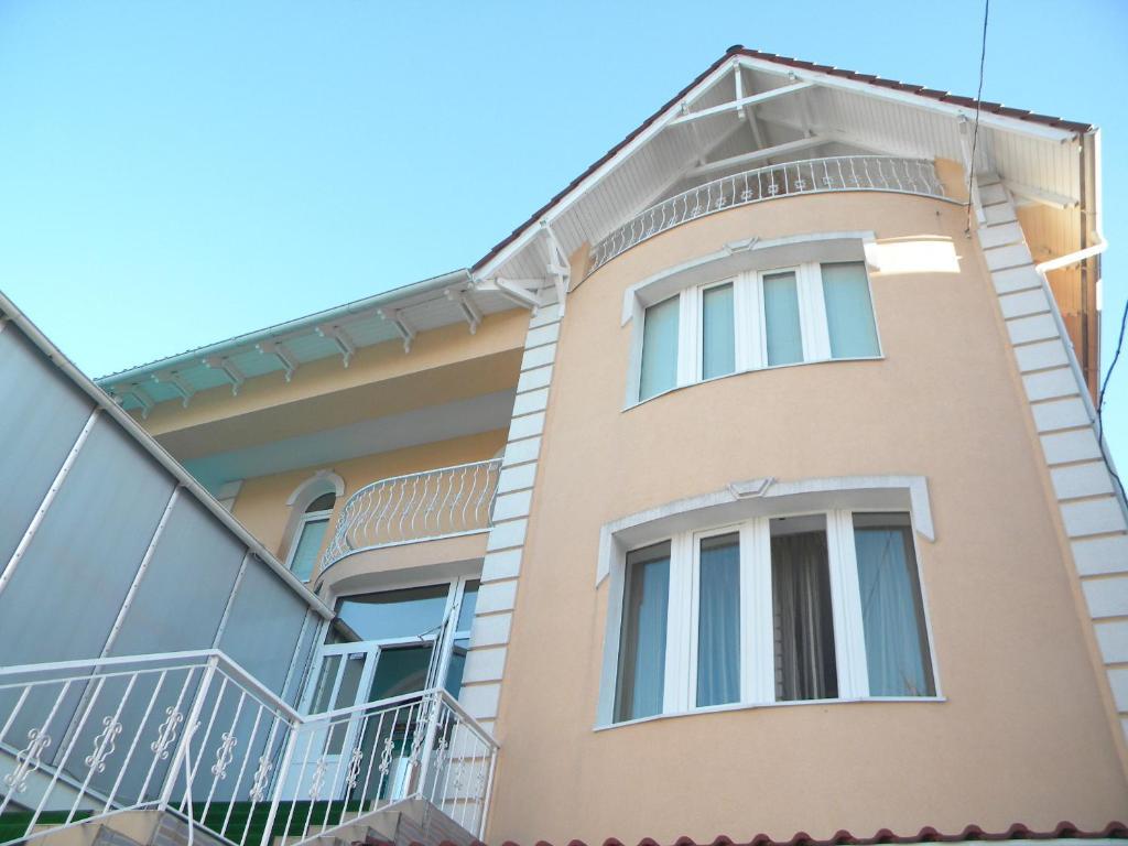Gloria Mini-Hotel 基希讷乌 外观 照片